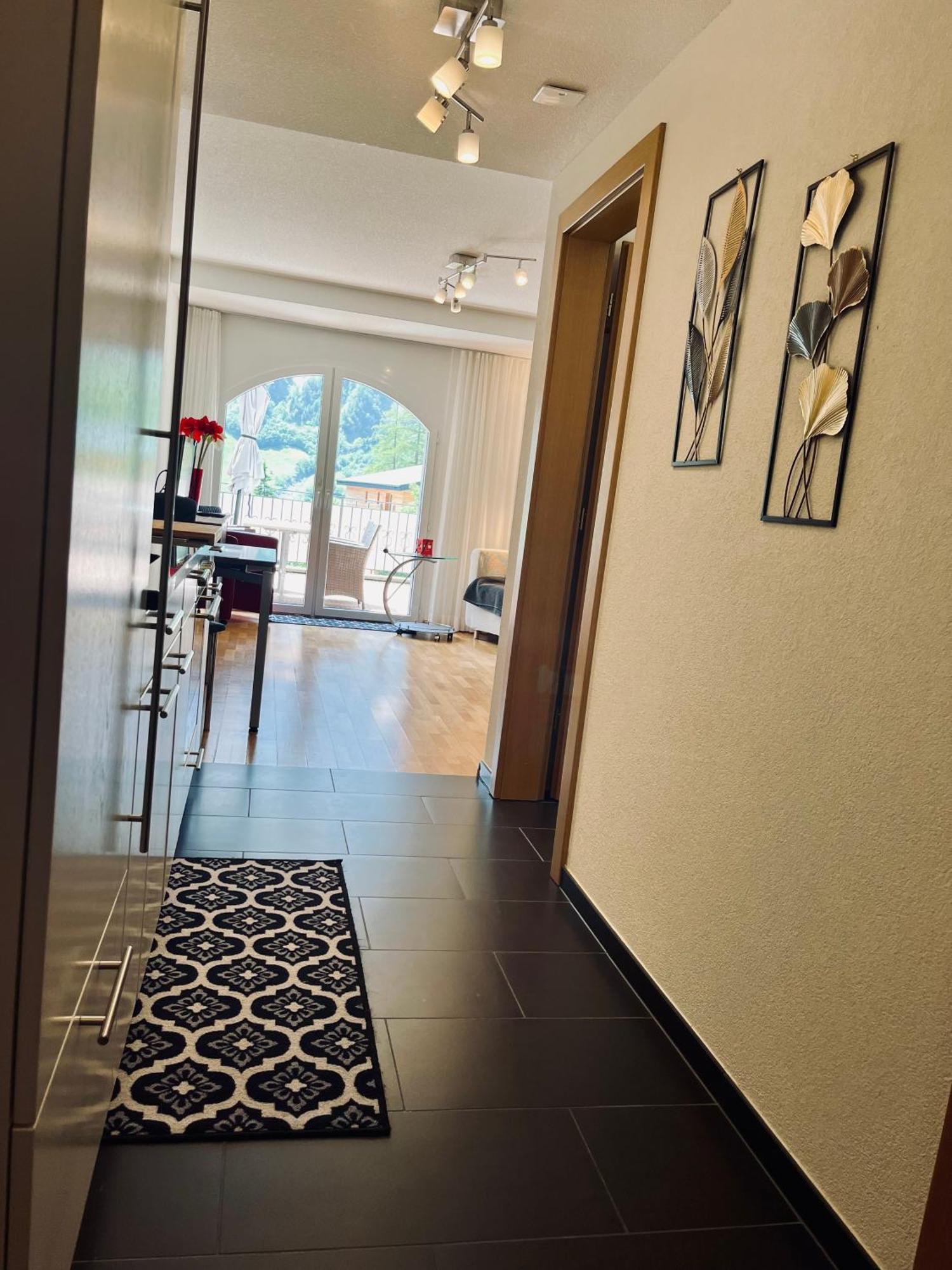 Apartments Residenz Iris ลอยเคอร์บัด ภายนอก รูปภาพ