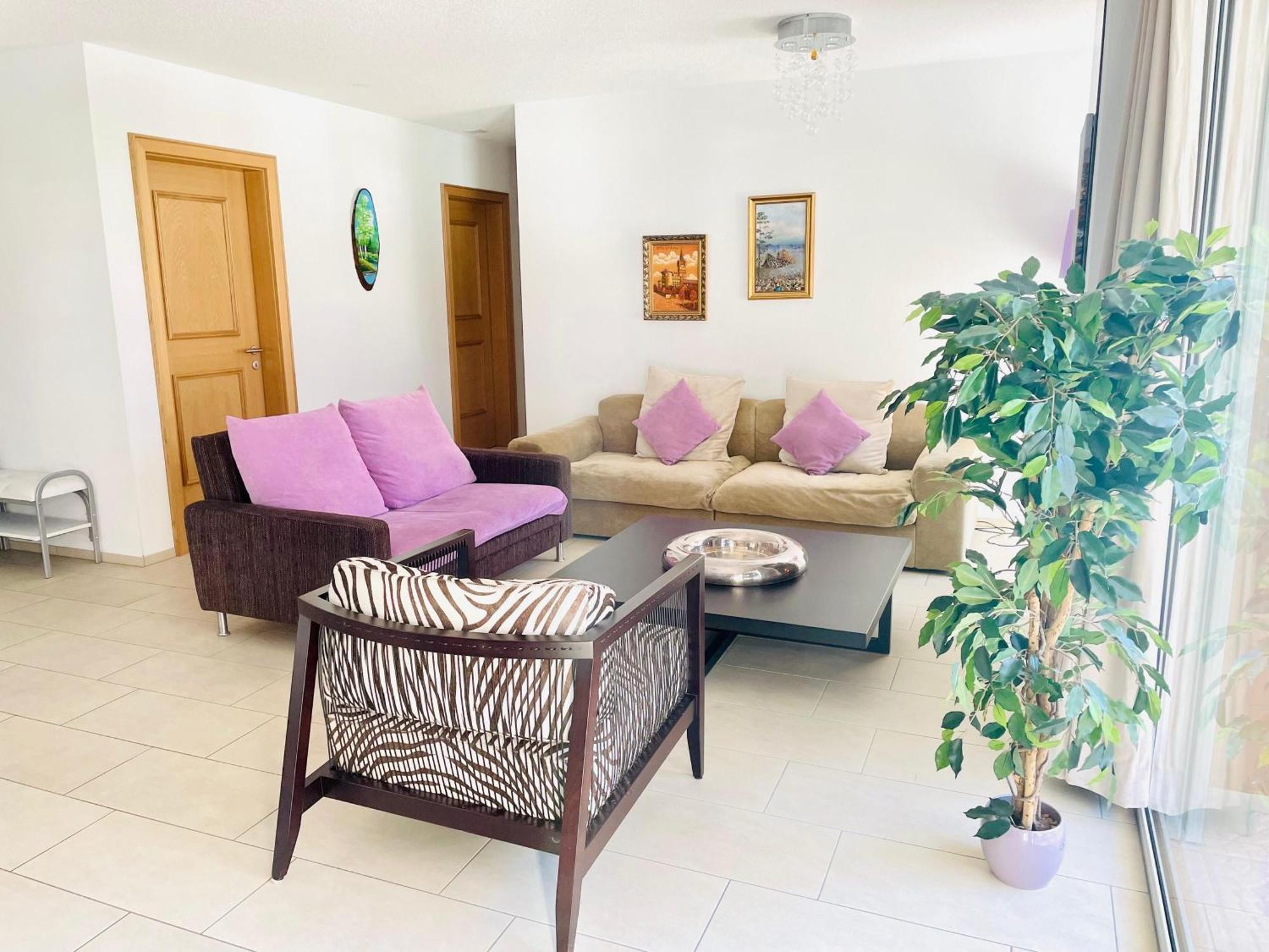Apartments Residenz Iris ลอยเคอร์บัด ภายนอก รูปภาพ